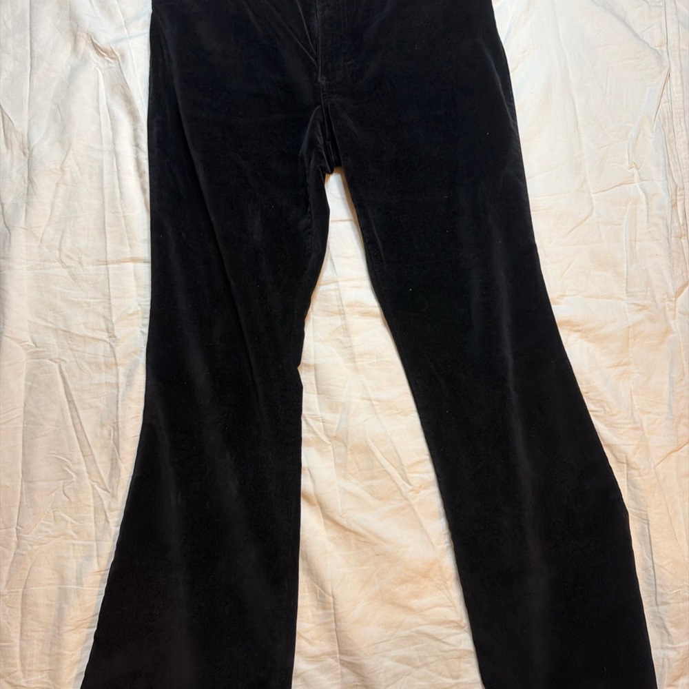St. JOHN's Bay Stretch Capri Pants‎ Black Size 10 Women's